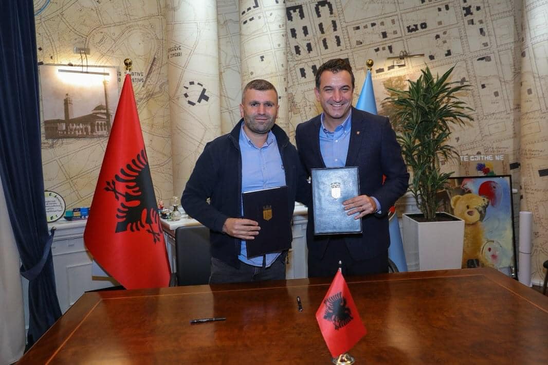 Marrëveshje bashkëpunimi mes bashkisë së Kukësit dhe Tiranës